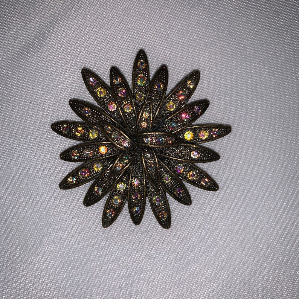 Vintage Sea Urchin Brooch N1,1980's Gold Iridescence Color Rhinestone Brooch - Picture 6 of 13